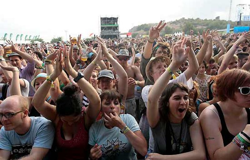 Arranca la primera jornada del FIB con Oasis como plato fuerte y 45.000 asistentes previstos