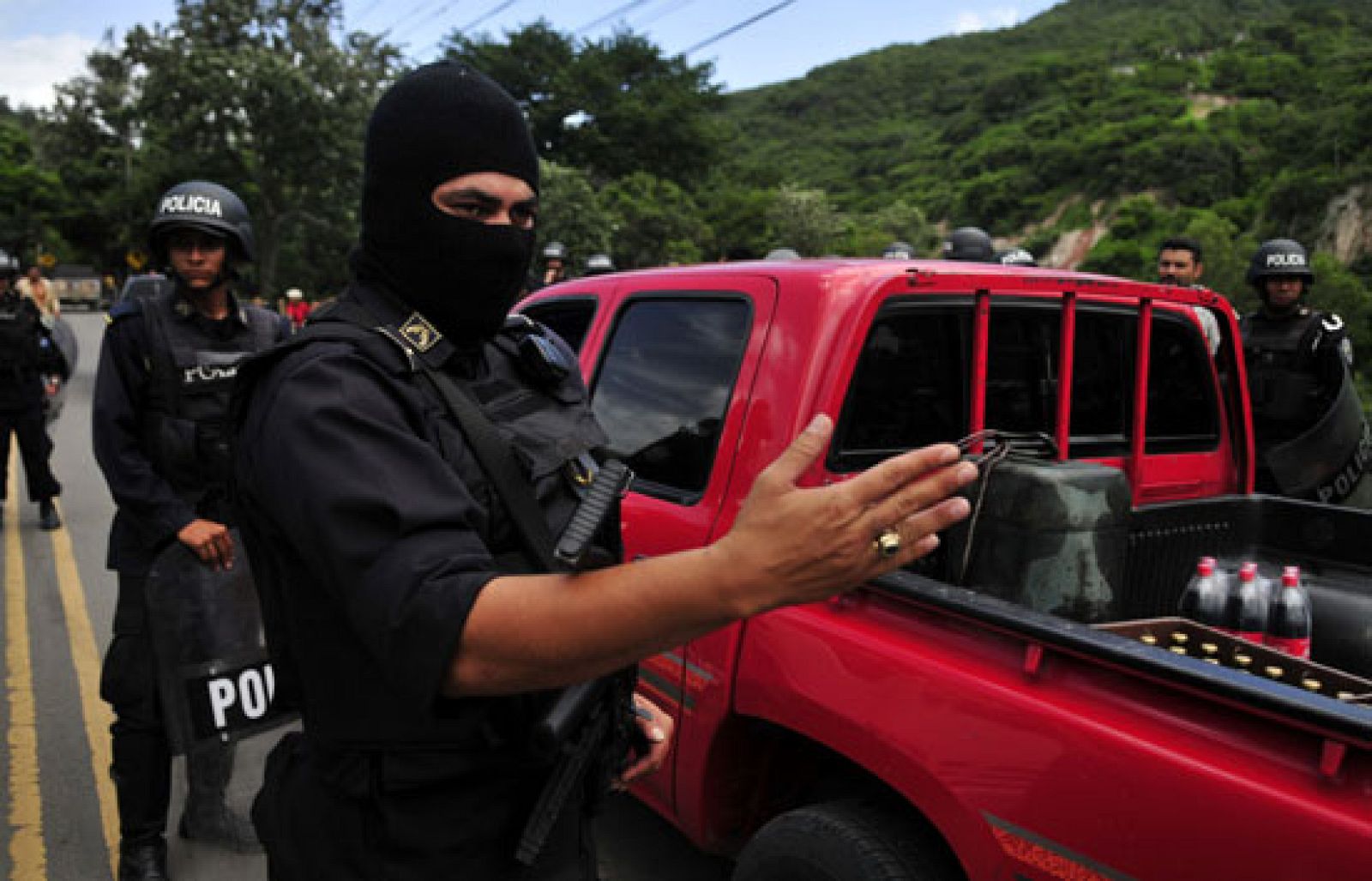 Zelaya no aceptará "premios" para los golpistas