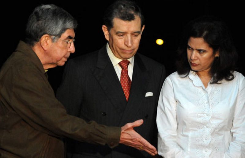 Aplazado el diAplazado el diálogo hondureño sin un acuerdo