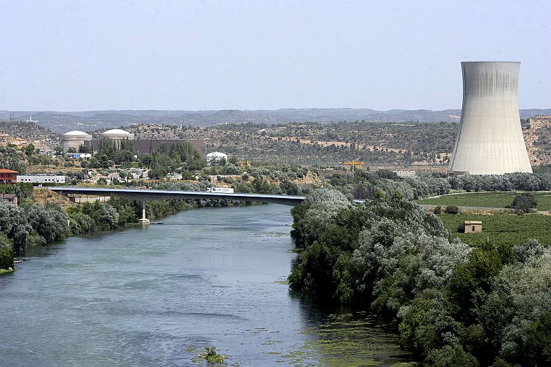 La central nuclear de Ascó I vuelve a funcionar tras una parada no programada
