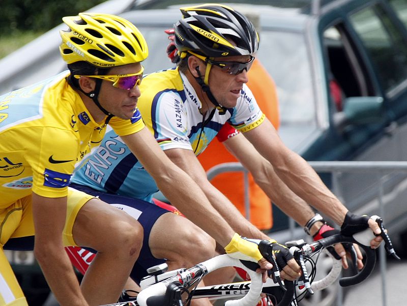 Armstrong: "Nunca tuve buenas conexiones con Alberto Contador"