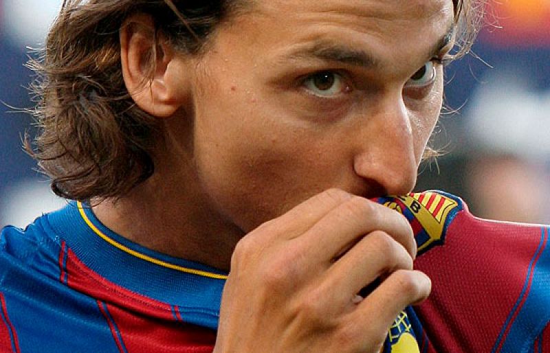 Ibrahimovic, nuevo jugador azulgrana con retraso