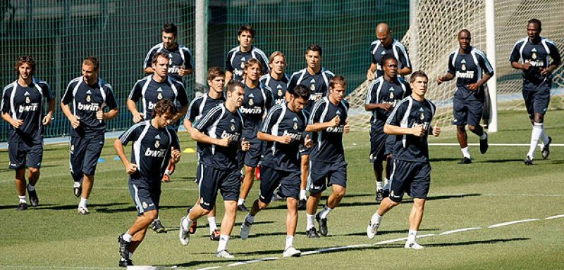 La operación salida del Real Madrid se atasca