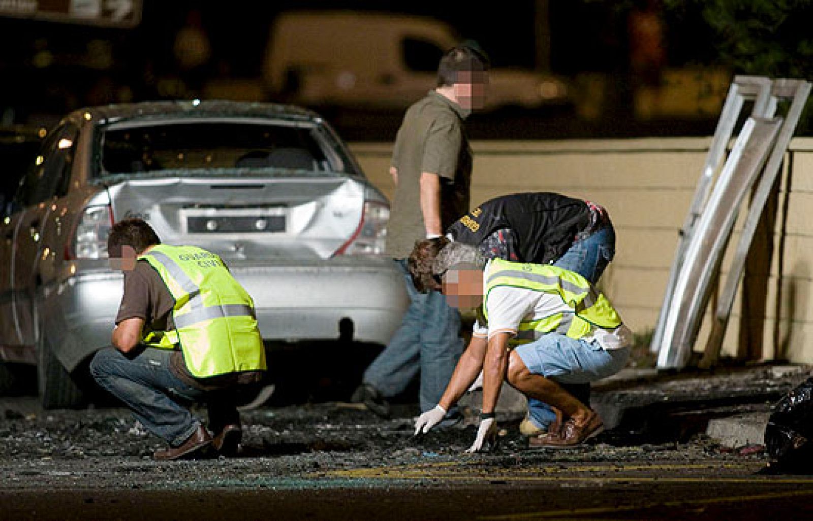 Los etarras pudieron utilizar un temporizador para activar el sistema lapa y que les permitió escapar de la isla incluso antes que estallar.