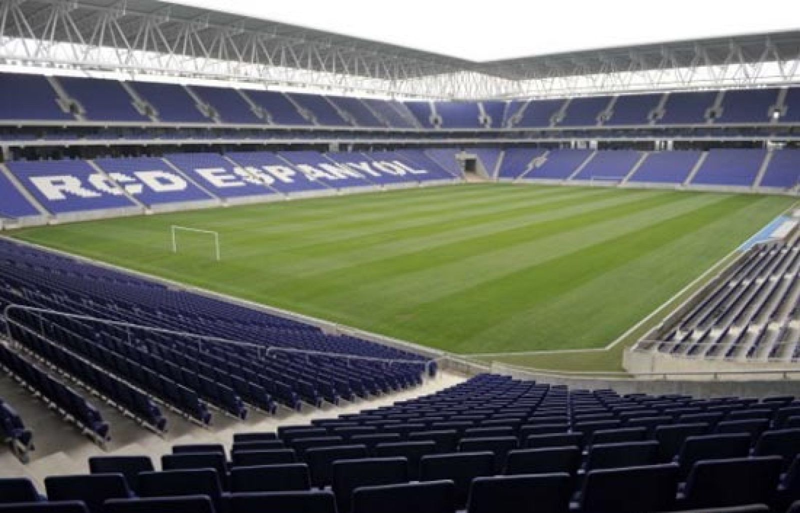 Español, listos para la inauguración | Ver