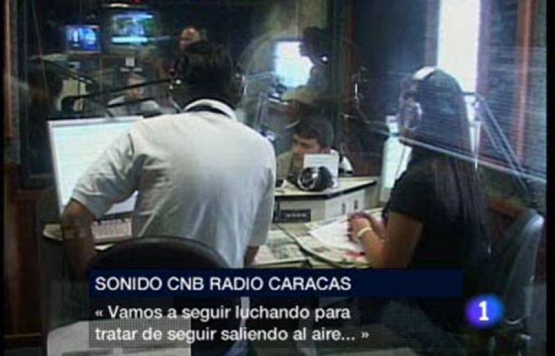 El Gobierno venezolano cierra 34 emisoras de radio por no renovar la licencia