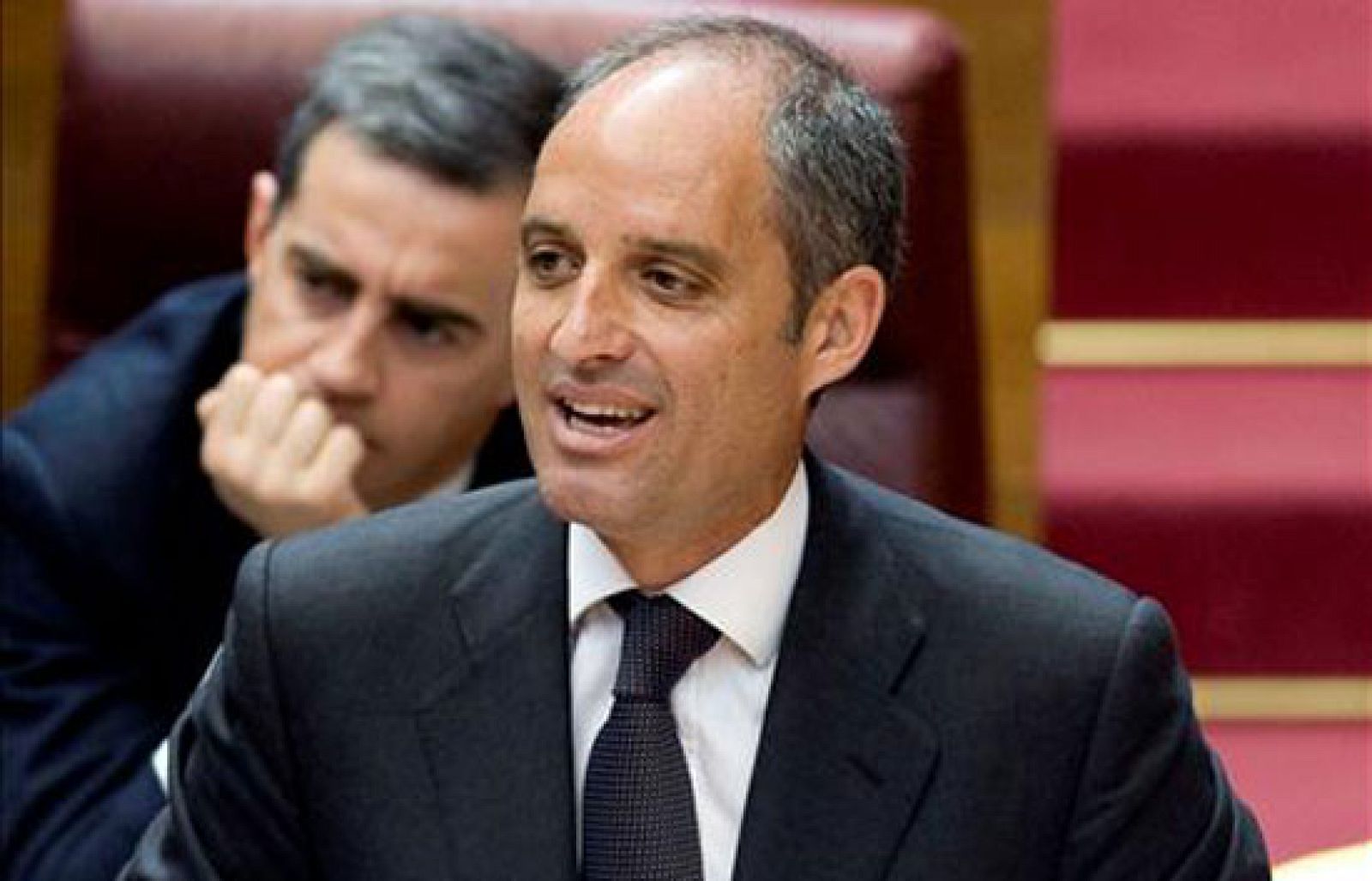 Francisco Camps respeta la decisión del TSJV y agradece a todos los que le han apoyado | Ver