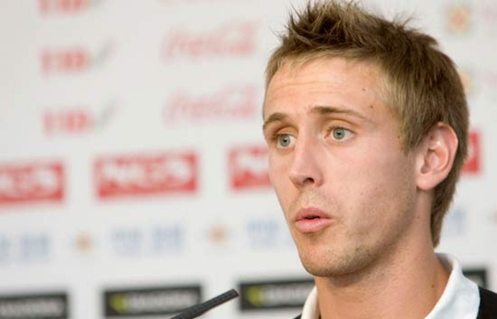 Monreal, la novedad de la 'Roja' | Ver