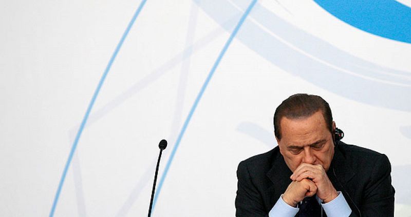 Berlusconi: "No tengo que pedir perdón a nadie"