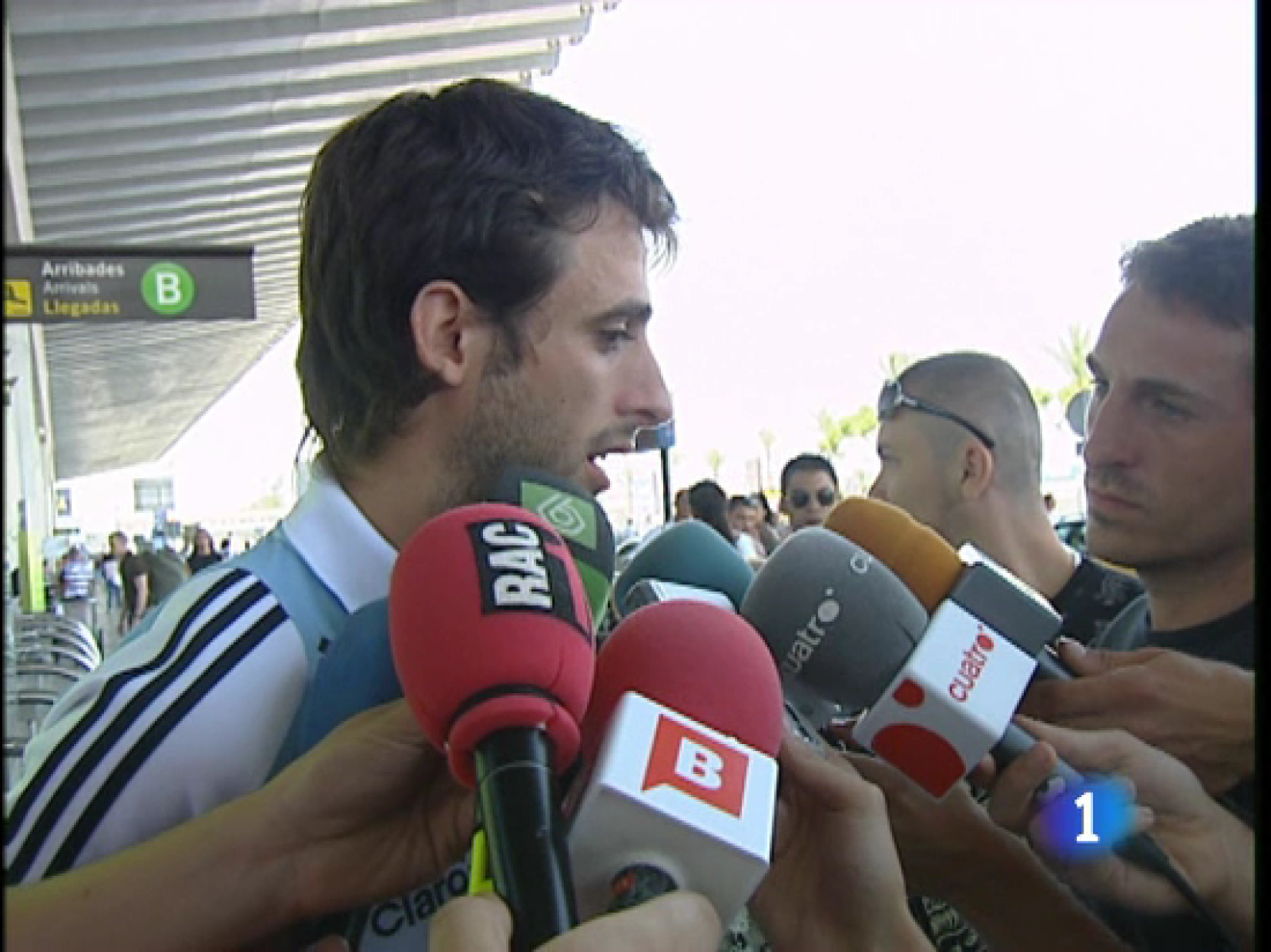 Pareja se acuerda de Jarque | Ver