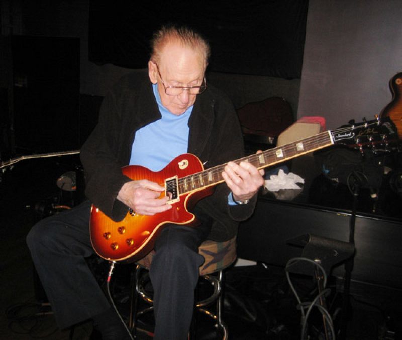 Fallece a los 94 años el guitarrista estadounidense Les Paul