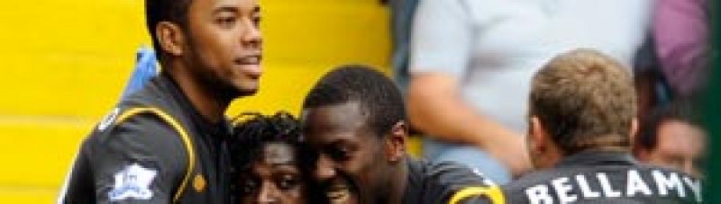 El City de Adebayor y Tévez se estrena con victoria