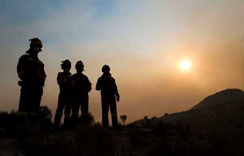 El incendio de Zaragoza ya ha arrasado 6.000 hectáreas