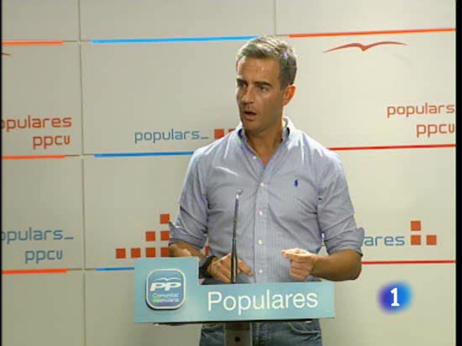 Los políticos vuelven, poco a poco, al trabajo