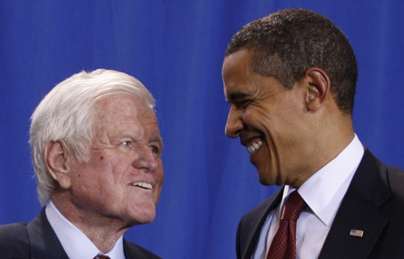 Obama califica a Ted Kennedy de líder extraordinario