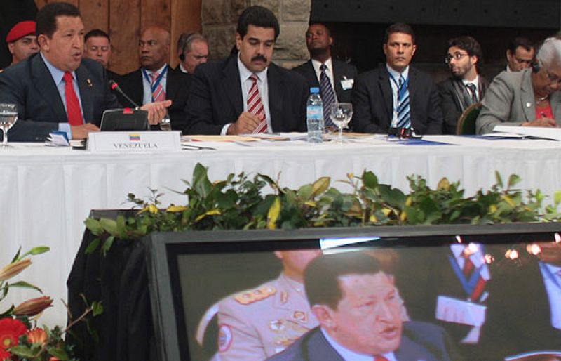 La Unasur quiere una reunión con Obama y evaluar el acuerdo militar entre Colombia y EE.UU.