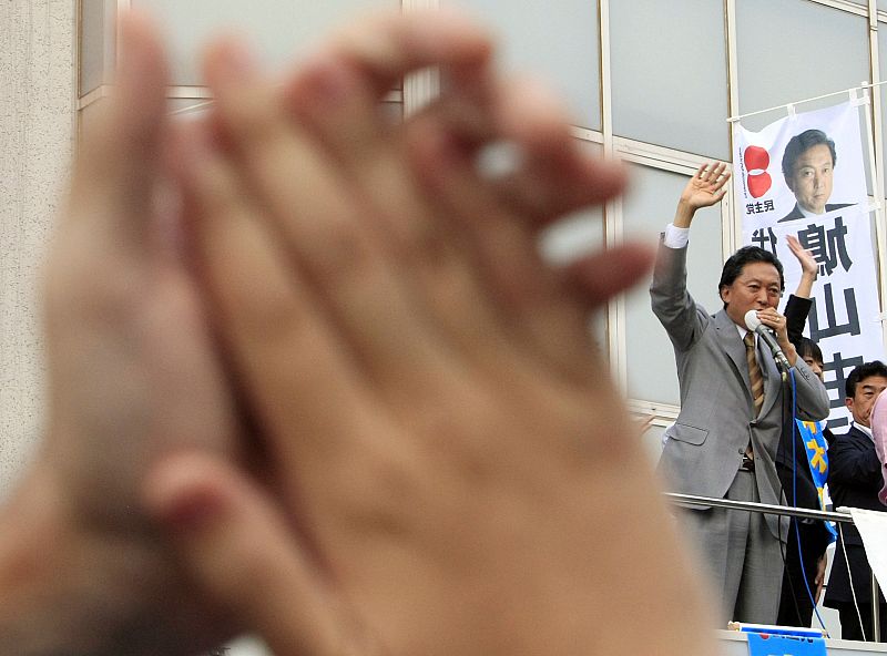 Japón apunta a un seísmo político para afrontar sus incertidumbres