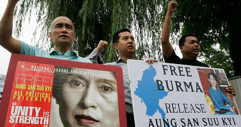 La dirigente opositora birmana Aung San Suu Kyi reformará su casa para evitar nuevas intrusiones
