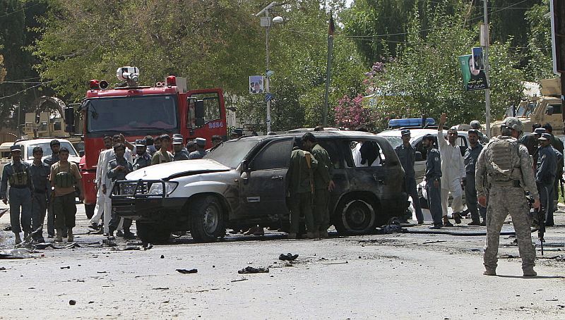 Mueren 24 personas en un atentado talibán, entre ellos un jefe de la inteligencia afgana