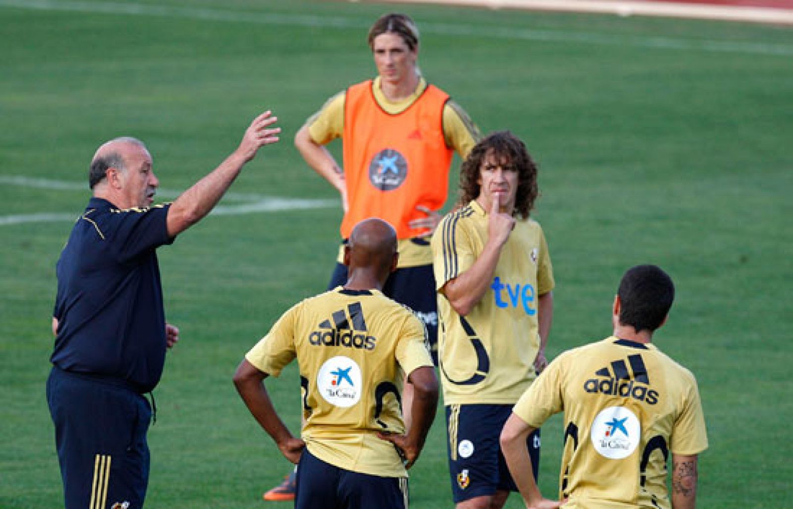 Del Bosque oculta sus cartas | Ver