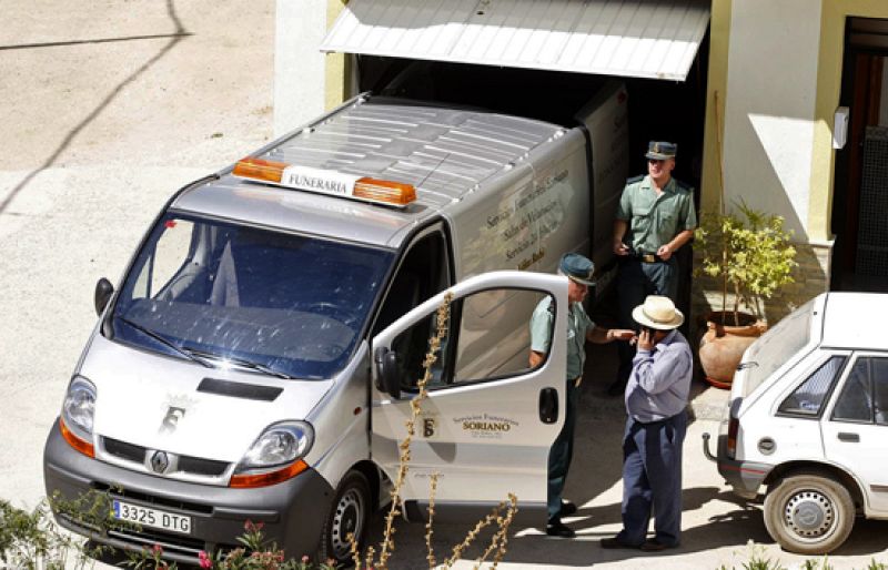 Un hombre mata a tiros a su ex pareja sentimental y se entrega a las autoridades en Almería