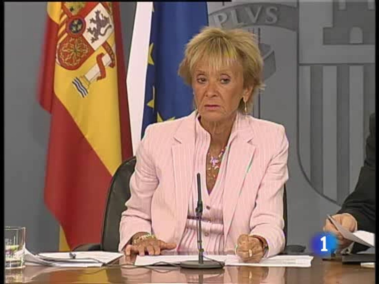 Reunión entre Zapatero, sindicatos y empresarios | Ver