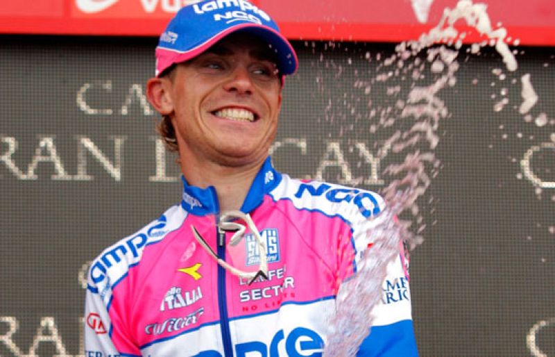 Cunego, el más fuerte de la montaña