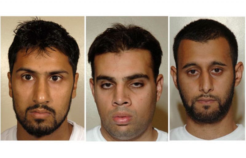 Condenan a tres islamistas británicos por planear un segundo 11-S en Londres en el 2006