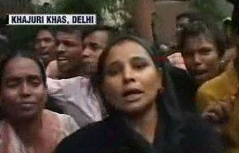 Cinco niñas muertas y 27 heridas tras una estampida en una escuela de la India