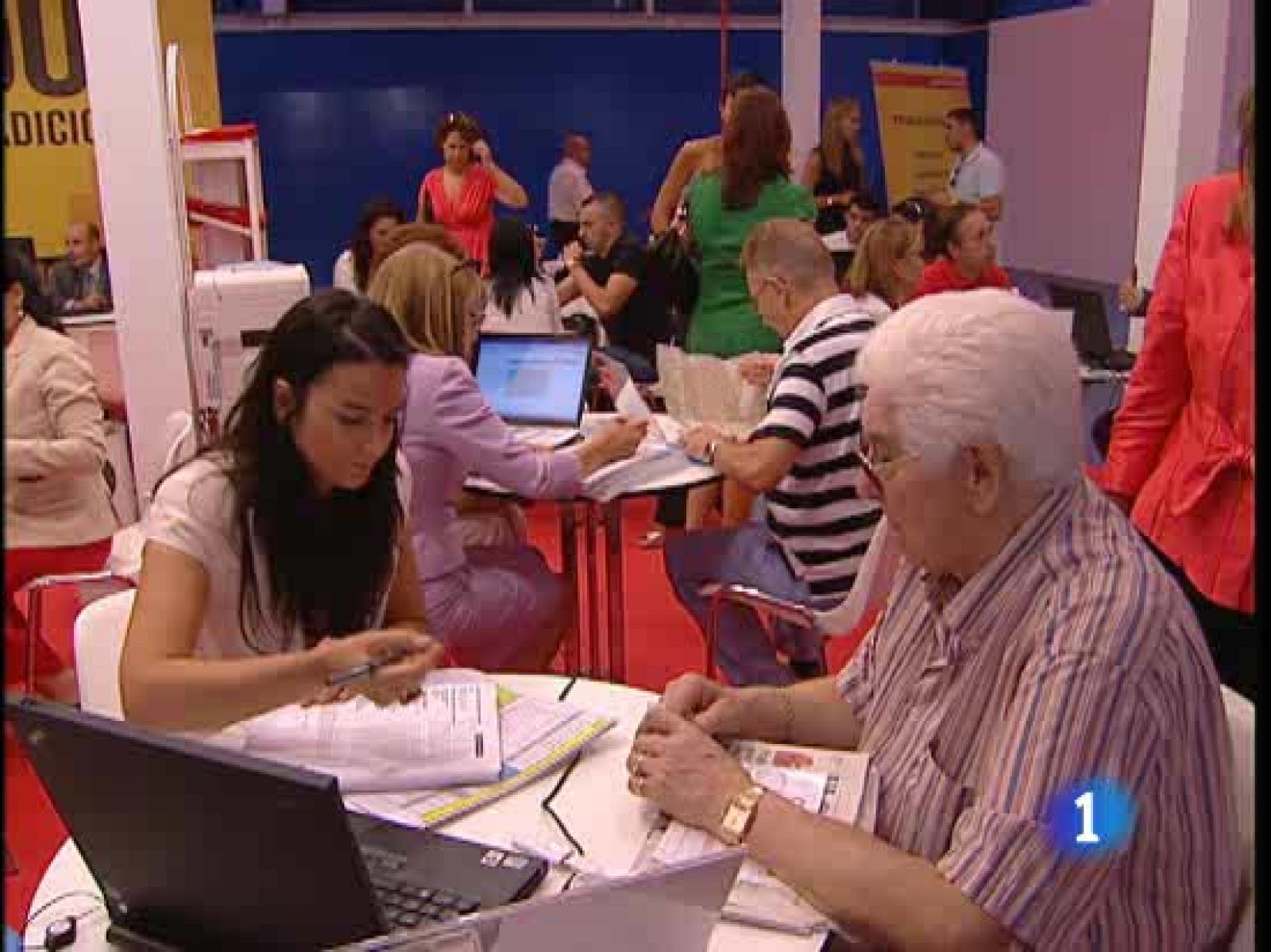 El primer Salón del Outlet Residencial, abre sus puertas | Ver