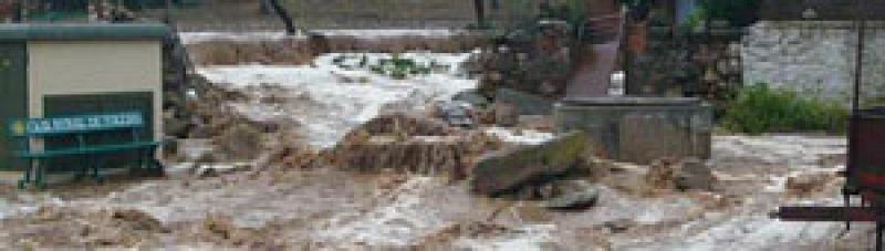 Buscan a un joven en Jaén que pudo ser arrastrado por una riada la noche del martes