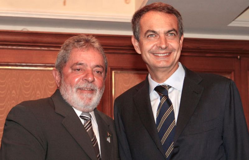 Zapatero y Obama exigen que se respete la integridad de la embajada brasileña en Honduras