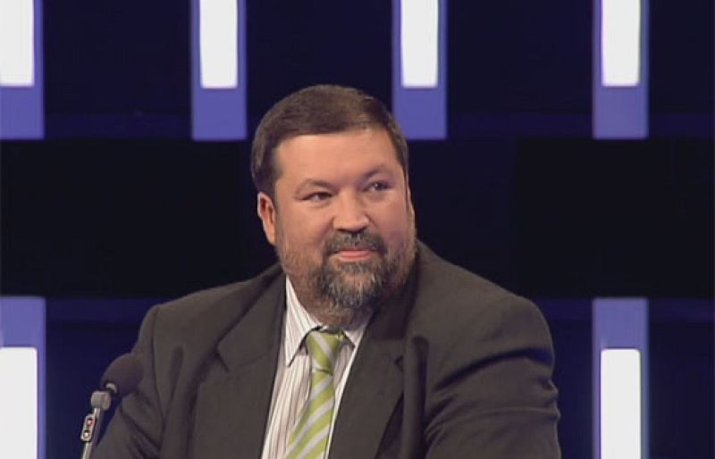 "Una reacción legal contra el transfuguismo sería probablemente inconstitucional", dice Caamaño