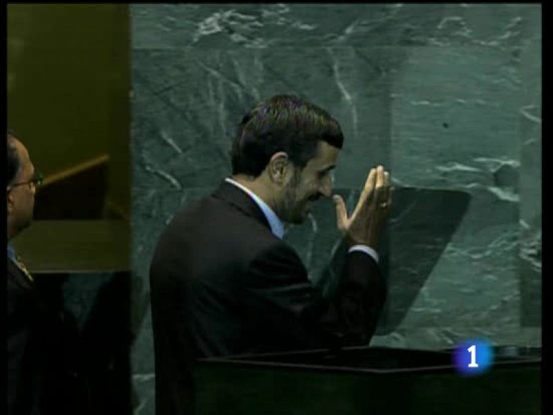 Ahmadineyad aboga en la ONU por la paz mundial y defiende su programa nuclear