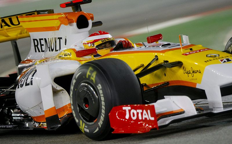 Alonso logra su primer podio de la temporada