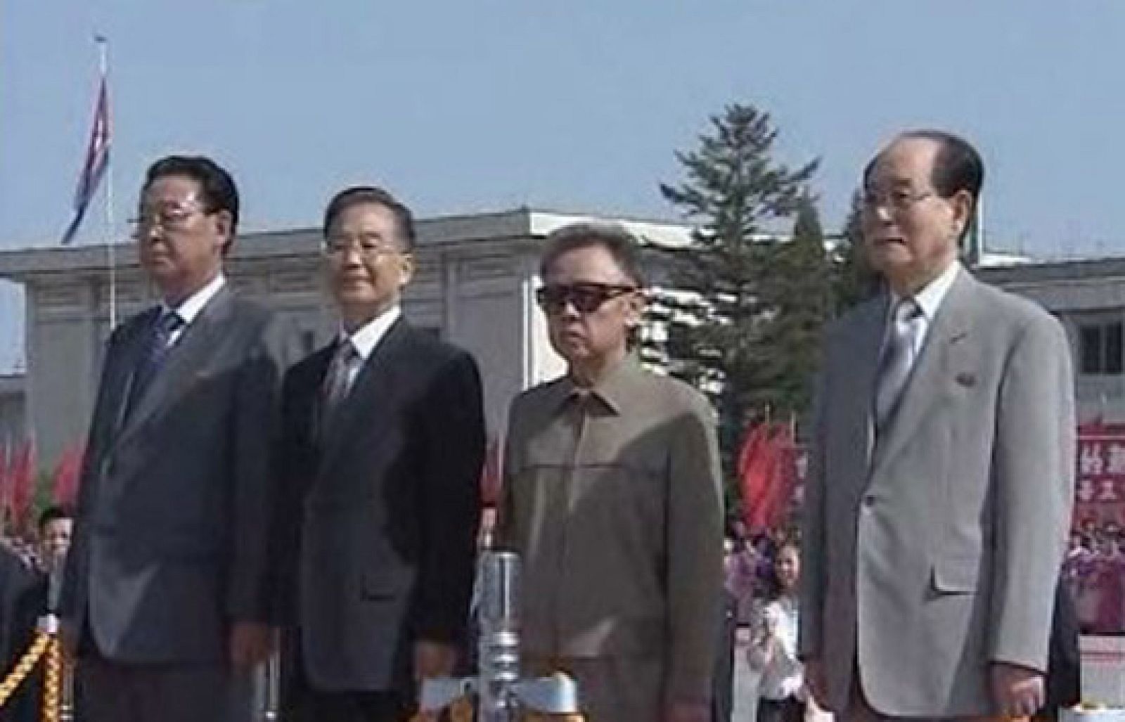 Wen Jiabao visita Corea del Norte para reactivar el diálogo sobre el desarme nuclear | Ver