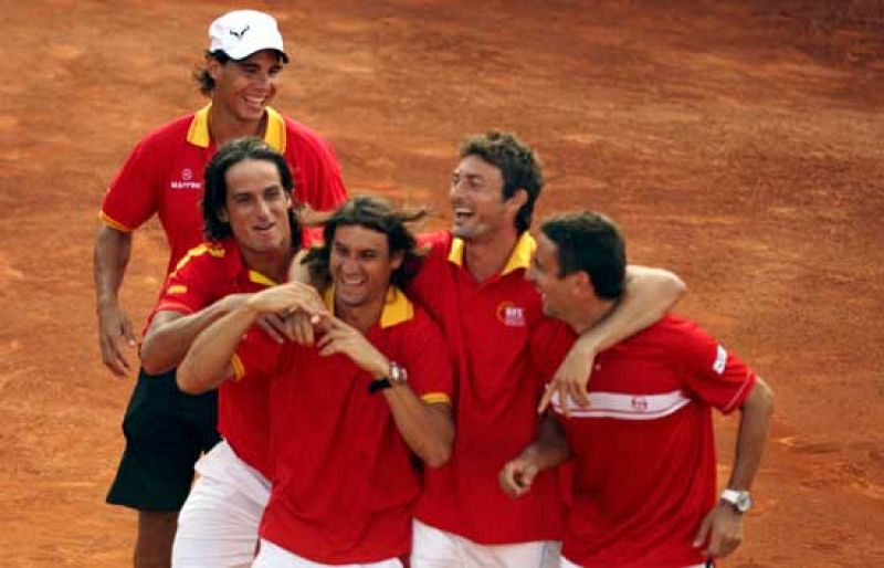 Tenerife, Barcelona, Málaga y Valencia pujan por la final de la Copa Davis