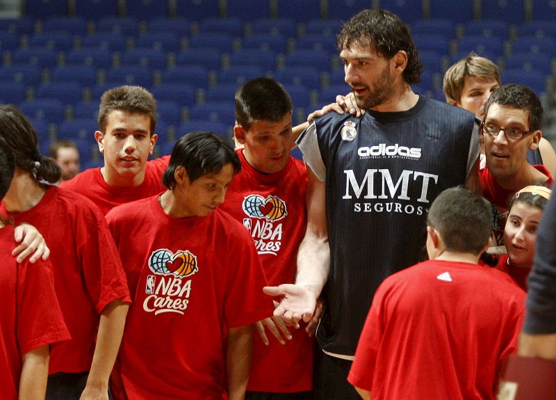 Garbajosa: "Es obvio que la FIBA y la NBA se están igualando"