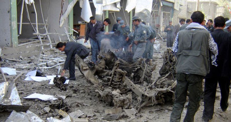 Al menos 17 muertos y 63 heridos en un ataque suicida en el centro de Kabul
