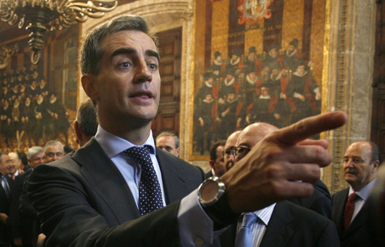 El Día de la Comunidad Valenciana ha estado marcado por el contenido del sumario del caso Gürtel | Ver