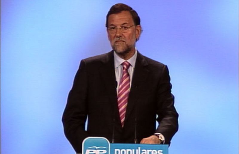 Rajoy rompe su silencio: "A mí Camps no me ha mentido, confío en él, no merece ser cesado"
