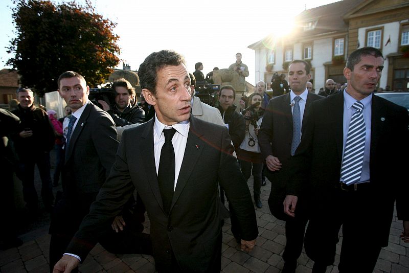 Sarkozy asegura que Francia no enviará un soldado más a Afganistán