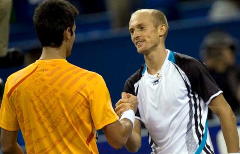 Davydenko, primer finalista en Shanghai