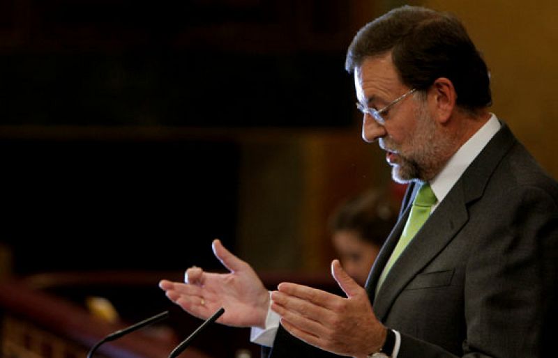 Rajoy arremete contra unos presupuestos "letales" que "extenderán el paro"