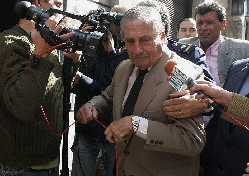El ex dictador uruguayo "Goyo" Alvarez, condenado a 25 años de prisión