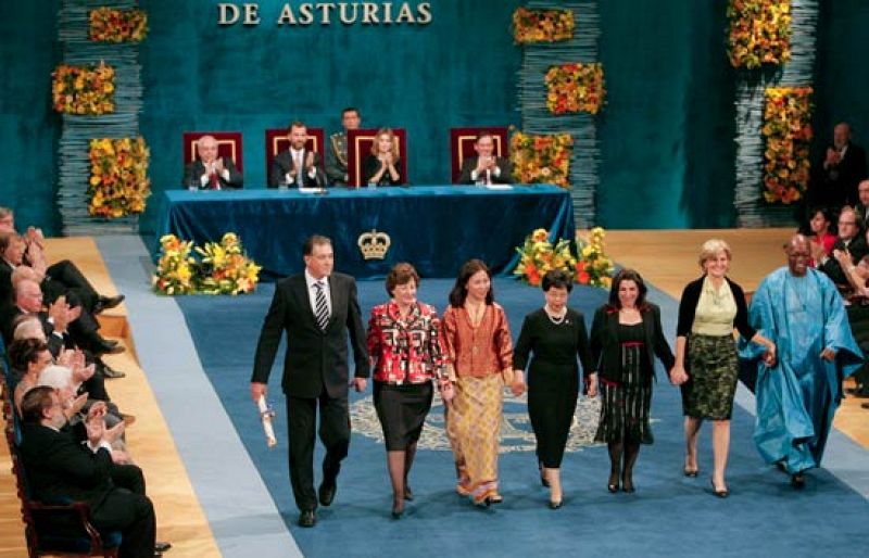 Independencia del arte y responsabilidad histórica, peticiones en los Príncipe de Asturias