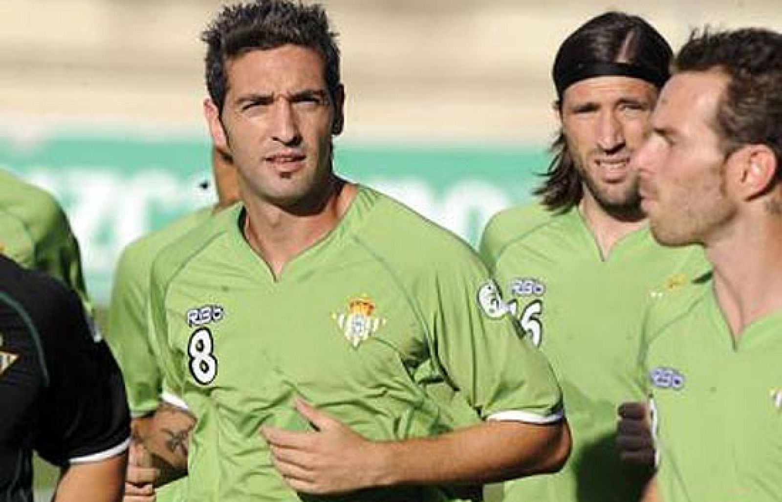 El Betis cae en la gripe A | Ver