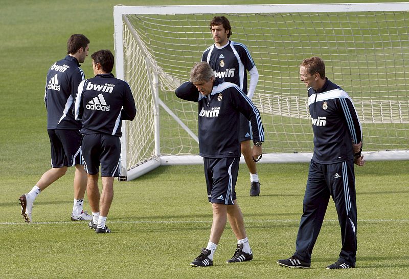 Caras largas y silencio en el Real Madrid