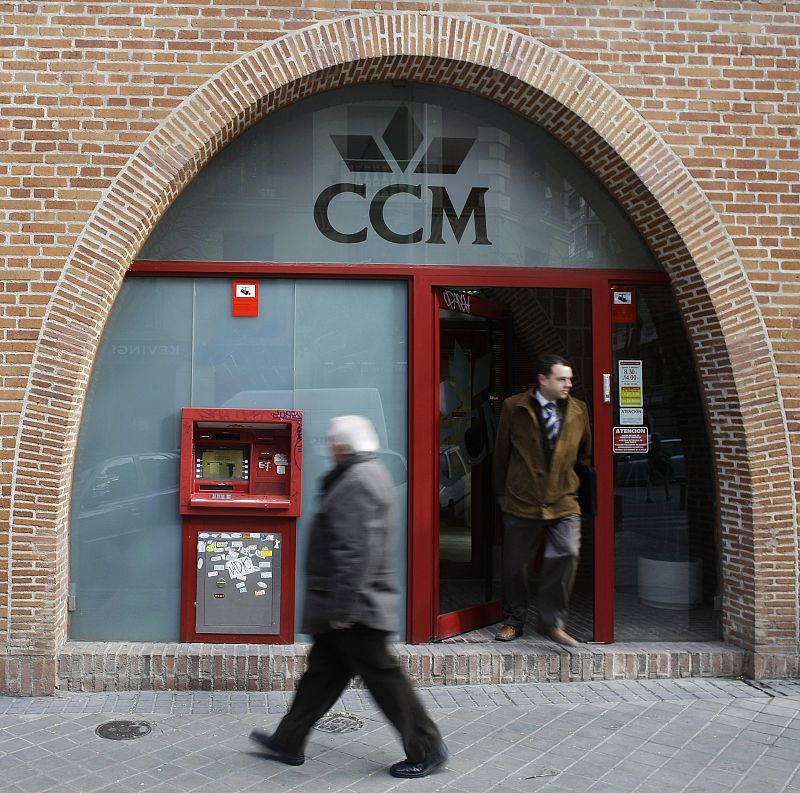 Cajastur presenta una oferta para controlar Caja Castilla-La Mancha