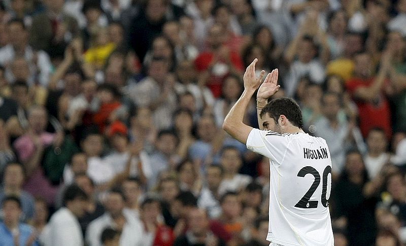 Higuaín: "Seguimos en la lucha de todo"